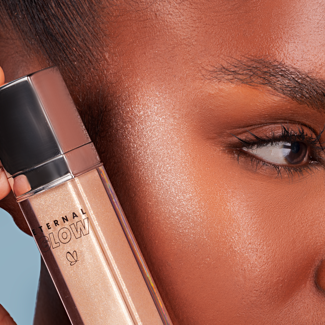 ILUMINADOR LÍQUIDO ETERNAL GLOW